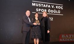 Mustafa V. Koç Spor Ödülü’nün sahibi “Adım Adım Oluşumu” oldu