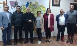 Adana'da çift, mağaza önünde bulduğu cüzdanı zabıtaya teslim etti