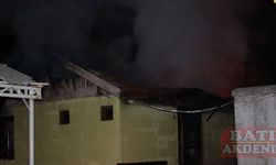 Adana'da kundaklandığı öne sürülen restoran kullanılamaz hale geldi