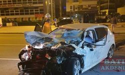 Alanya'da otomobille çarpışan kamyonetin sürücüsü hayatını kaybetti