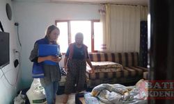 Antalya Büyükşehir Belediyesi, su baskını yaşanan evlere eşya yardımında bulundu