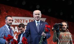 Bahçeli: "Halkı Saraçhane'ye davet eden Belediye Başkanı, yola koyulan İP Başkanı, altılı masaya Saraçhane dayatması ve Kılıçdaroğlu'na operasyon çekmek için harekete geçmişlerdir"