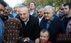 Bakan Çavuşoğlu, Kumluca'da incelemede bulundu: