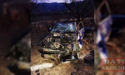 Isparta'da şarampole devrilen otomobildeki 2 kişi öldü, 3 kişi yaralandı