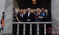 Kılıçdaroğlu, sel afeti yaşanan Finike'yi ziyaret etti: