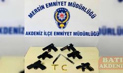 Mersin'de sokakta kavgaya karışan 13 zanlıdan 2'si tutuklandı