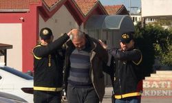 Adana'da kavgada minibüs sürücüsünü silahla öldüren tır şoförü tutuklandı