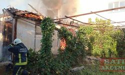 Kaş'ta prefabrik evde çıkan yangın söndürüldü