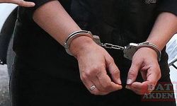 Mersin'de FETÖ operasyonunda 14 zanlı yakalandı