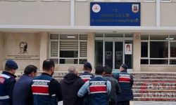 Mersin'de göçmen kaçakçılığı yaptığı iddiasıyla 6 kişi yakalandı