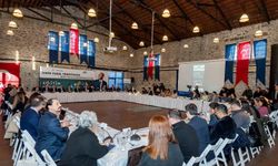 Eğitim İzmir'de masaya yatırıldı