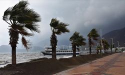 Akdeniz'in batısı için fırtına uyarısı