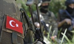 Askeri aracın devrilmesi sonucu 2 asker şehit oldu