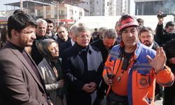 ADIYAMAN - Gelecek Partisi Genel Başkanı Davutoğlu, incelemelerde bulundu