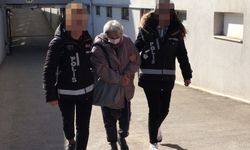 Adana'da 11 binanın depremlerde yıkılmasına ilişkin gözaltına alınan 11 şüpheli adliyede