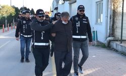 Adana'da 11 binanın depremlerde yıkılmasıyla ilgili 15 kişi gözaltına alındı