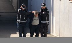 Adana'da depremde yıkılan bazı binaları inşa eden Hasan Alpargün adliyeye sevk edildi