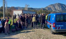 Son dakika, Antalya'da otomobilde 3 kişinin cesedi bulundu