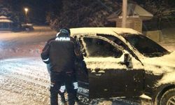 Davraz Kayak Merkezi'nde mahsur kalan tatilcileri kurtarma çalışması başlatıldı