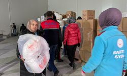 Deprem bölgesine yardım seferberliği sürüyor