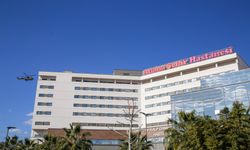 Depremde yaralananlar, helikopterle Adana'daki hastaneye sevk ediliyor