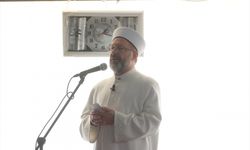 Diyanet İşleri Başkanı Erbaş, Hatay'da cuma namazı kıldırdı