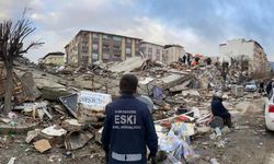 Hatay'da enkaz altında kalan 5 kişi, 41 saat sonra kurtarıldı