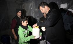 Hataylı depremzede aile, hayvanlarının sütünü ihtiyaç sahipleriyle paylaşıyor