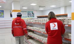 Kızılay depremden etkilenen 4 ilde 5 sosyal market açtı