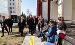 Başkan Zolan ve Vali Atik afetzedeler ile buluştu
