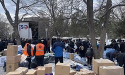 Ankara Üniversitesi'nde toplanan yardım malzemeleri deprem bölgesine gönderildi