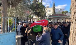 KİLİS - Ticaret Bakanı Muş, depremde hayatını kaybedenlerin cenaze törenine katıldı