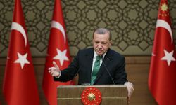 AK Parti İlçe Başkanlığına taşlı saldırı!