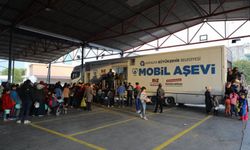 Antalya Büyükşehir'den Kepez'de sıcak yemek