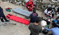 Motosikletiyle su kanalına düşen sürücü kurtarıldı