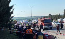TEM Otoyolu'ndaki kazada 6 kişi hayatını kaybetti