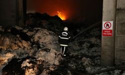 GÜNCELLEME - Kahramanmaraş'ta tekstil fabrikasının deposunda çıkan yangın kontrol altına alındı
