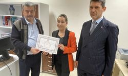AK Parti Antalya milletvekilleri mazbatalarını aldı