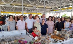 Kemer'de okul yararına kermes düzenlendi