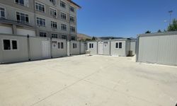 Özbekistan'dan Hatay'daki depremzedelere konteyner desteği