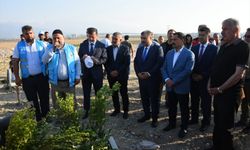 Sağlık Bakanı Koca, Hatay'da bayram namazının ardından konuştu: