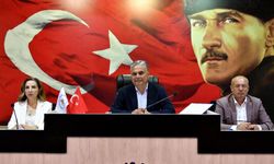 'Deniz Baykal' adı memleketi Antalya’da spor kompleksine verildi