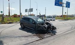 Belde belediye başkanı trafik kazasında yaralandı