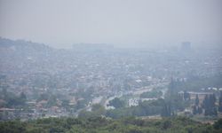 Antalya'da sıcak hava ve yüksek nem bunalttı