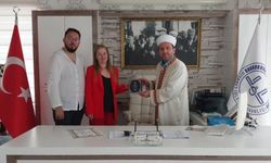 Ukraynalı müzisyen Antalya'da Müslüman oldu