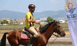 Rahvan atlarında Gölcük koşusu nefesleri kesti