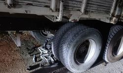 Adana'da geri manevra yapan kamyonun çarptığı çocuk ağır yaralandı