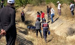Isparta'da şarampole devrilen traktörün sürücüsü öldü