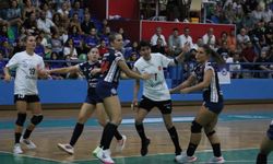 Armada Praxis Yalıkavakspor Avrupa Kupası'nda tur atladı
