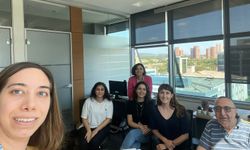 Hocası olduğu üniversitede yeniden öğrenci oldu